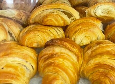 Croissant by Boulangerie Saine saveur Votre Bon Berger